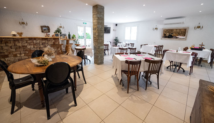 Restaurant corse près de Porto-Vecchio